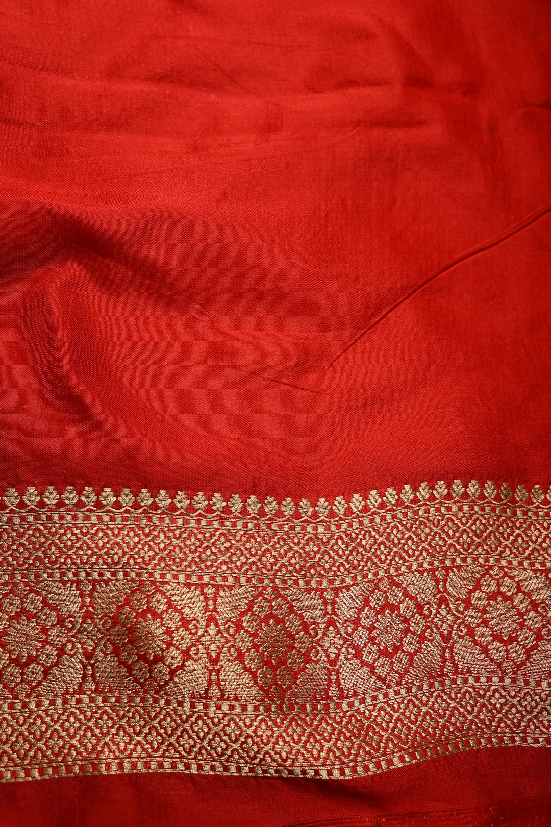 Blood Red Banarasi Katan Silk Saree with Meenakari Floral Brocade Jaal and Zari Border | SILK MARK CERTIFIED | SHOBITAM