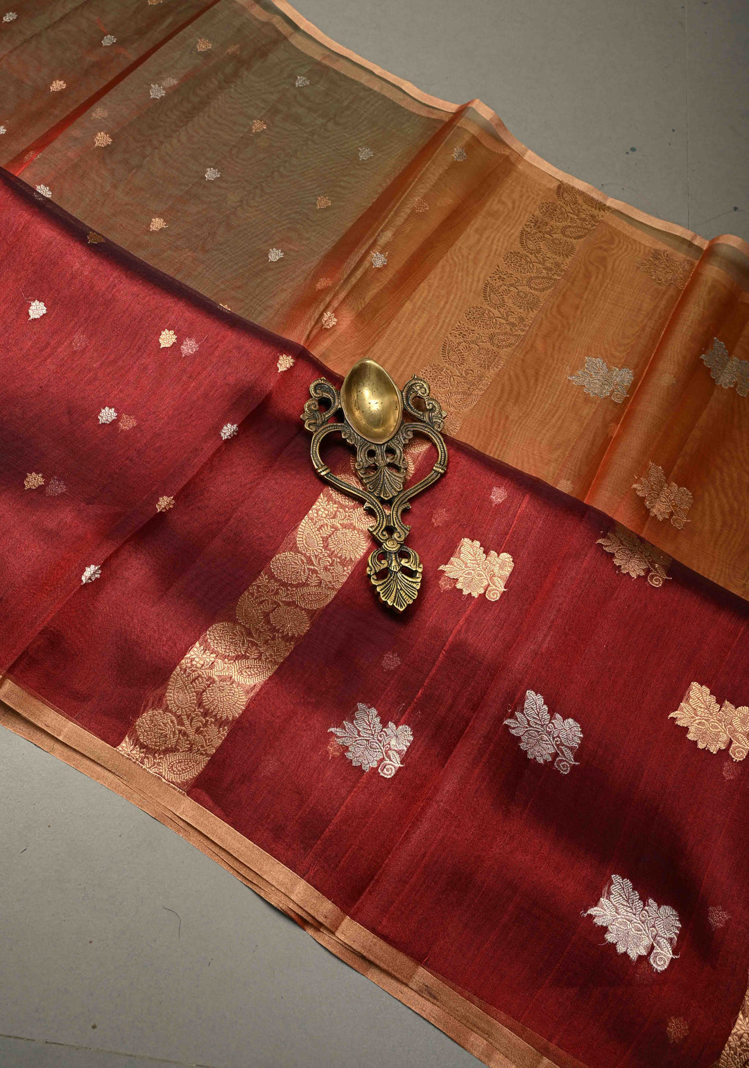 Ombre Borderless Pure Banarasi Organza Tissue Silk Saree with Sona Rupa Floral Zari Buttas  | SILK MARK CERTIFIED | SHOBITAM
