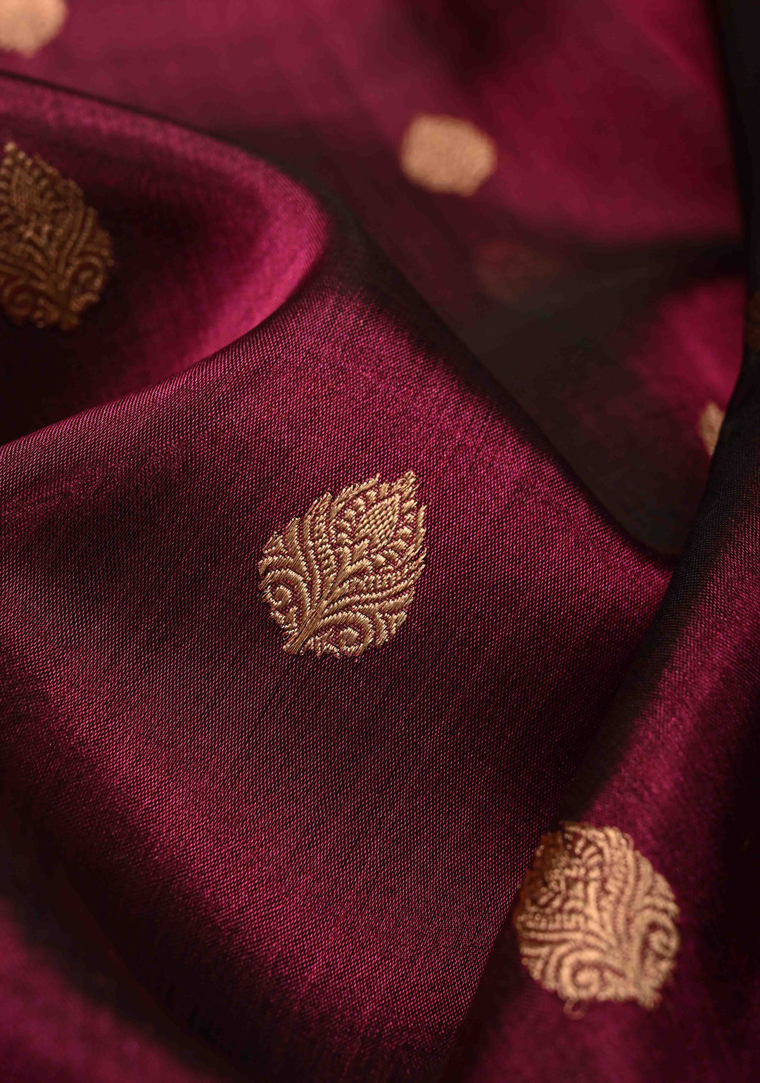 Purple Pure Banarasi Organza Tissue Silk Saree with Floral Zari Buttas and Contrast Zari Border | SILK MARK CERTIFIED | SHOBITAM
