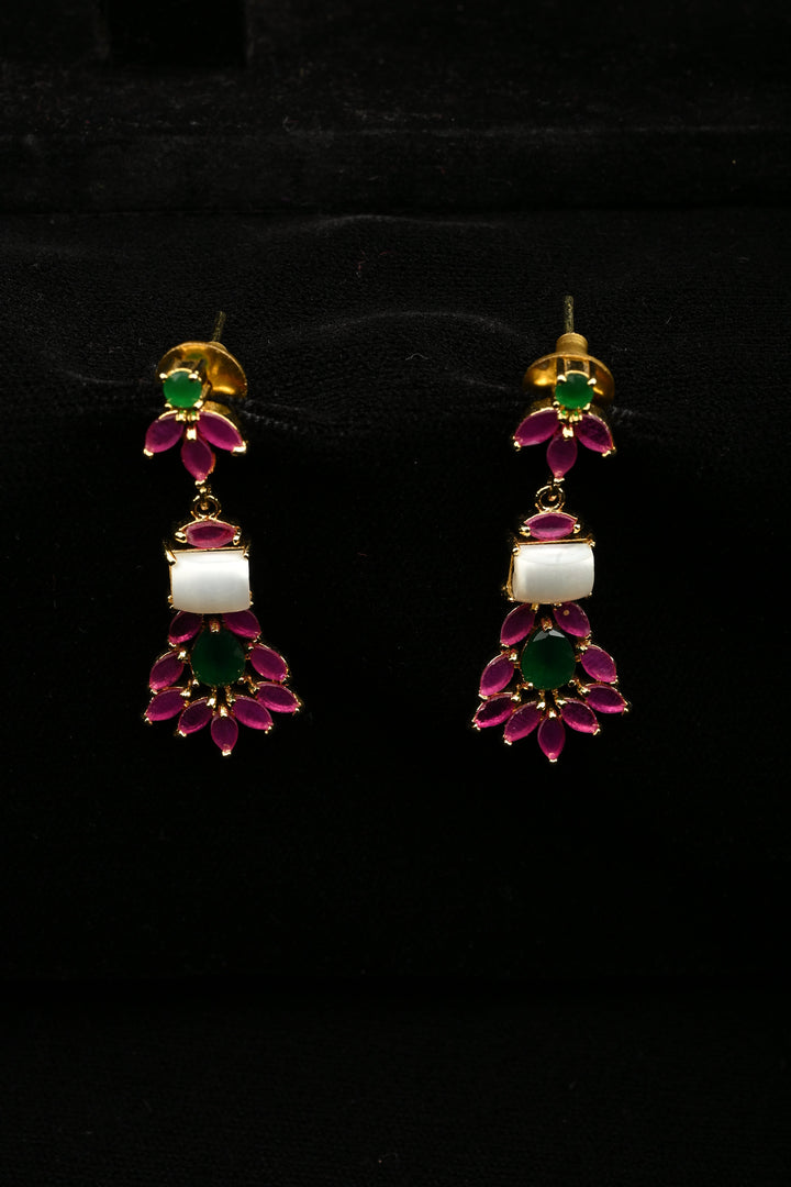 Traditional Kundan Stone Necklace Set  | SHOBITAM