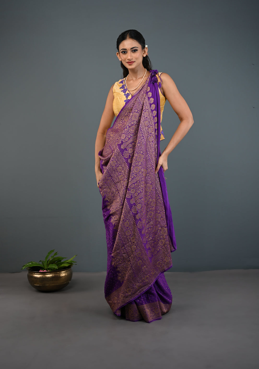 Banarasi Georgette Silk Saree with Chunri Butti and and Oxidized Zari Border | SILK MARK CERTIFIED