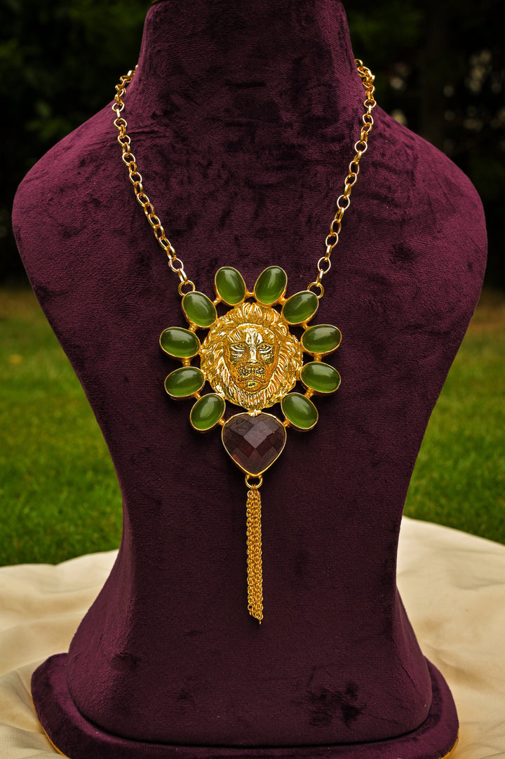 Regal Lion Green Heart Drop Stones Necklace | SHOBITAM