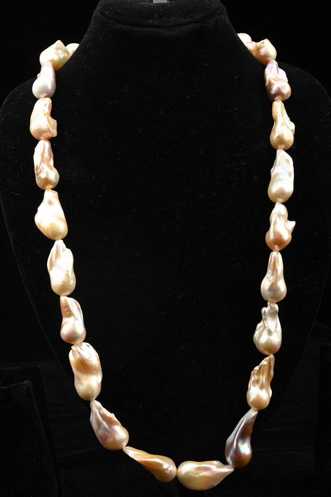 Marina Baroque Pearl Set | SHOBITAM