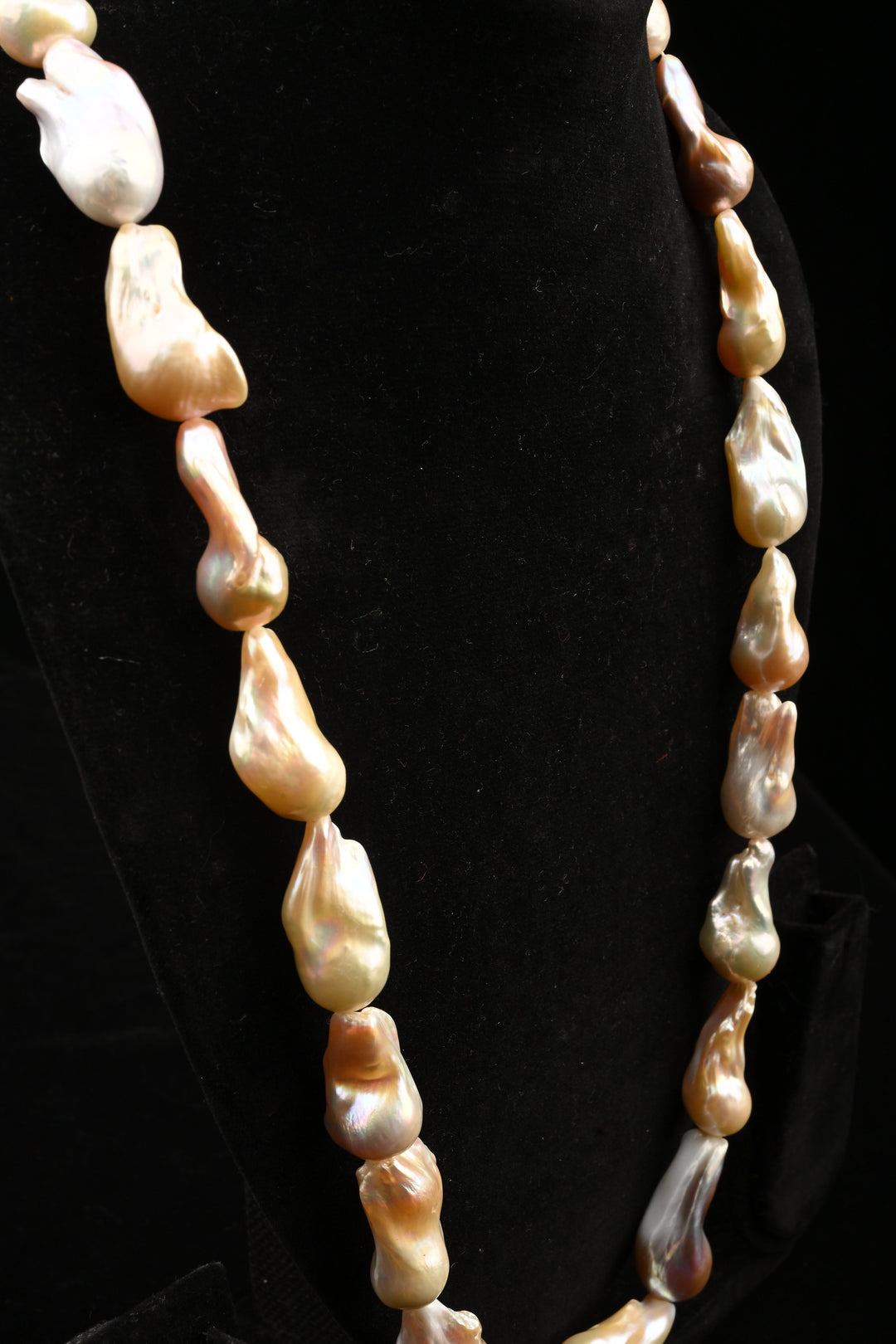 Marina Baroque Pearl Set | SHOBITAM