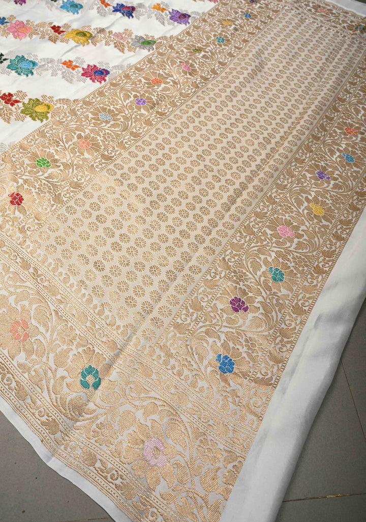 White Kadhuwa Jungla Meenakari on Pure Banarasi Mashru Silk Saree with Leheria Design and Zari Border | SILK MARK CERTIFIED | SHOBITAM
