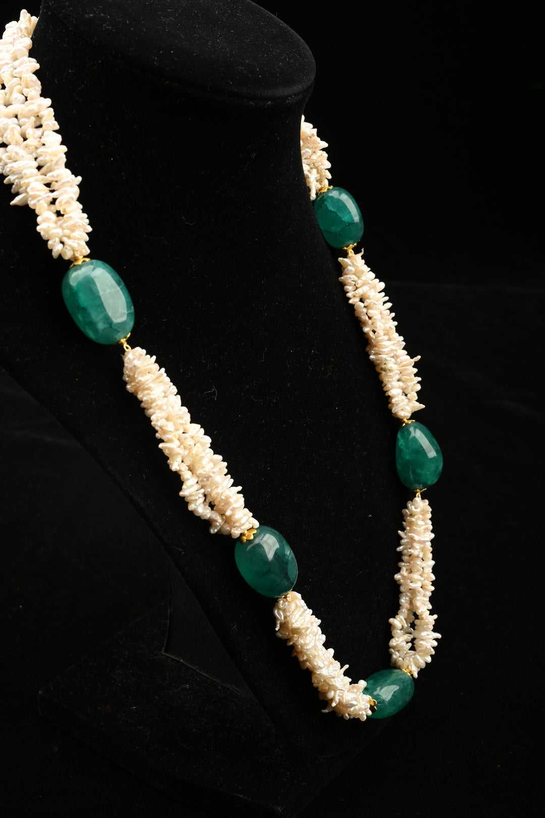 Emerald Elegance Freshwater Pearl Mala Necklace | SHOBITAM
