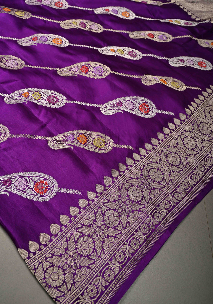 Purple Kadhuwa Weave Meenakari Jungla on Pure Banarasi Mashru Silk Saree with Pasisley Buttas and Zari Border | SILK MARK CERTIFIED | SHOBITAM