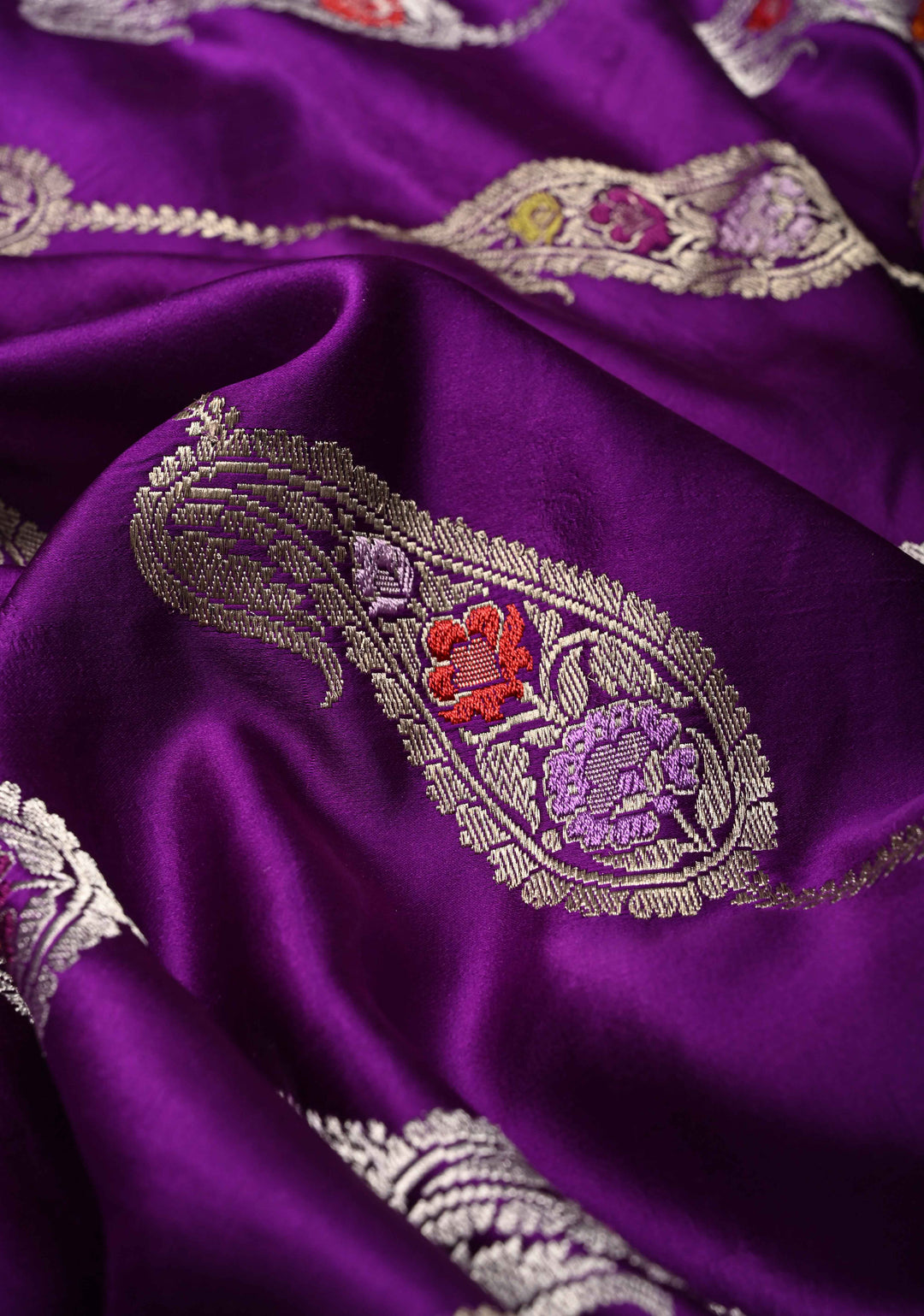 Purple Kadhuwa Weave Meenakari Jungla on Pure Banarasi Mashru Silk Saree with Pasisley Buttas and Zari Border | SILK MARK CERTIFIED | SHOBITAM