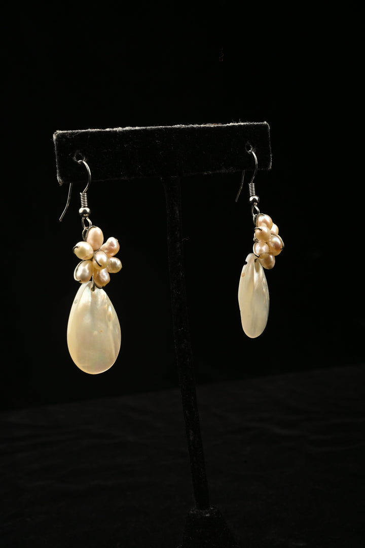 Mother of Pearl Freshwater Pearl Statement Necklace Set | SHOBITAM