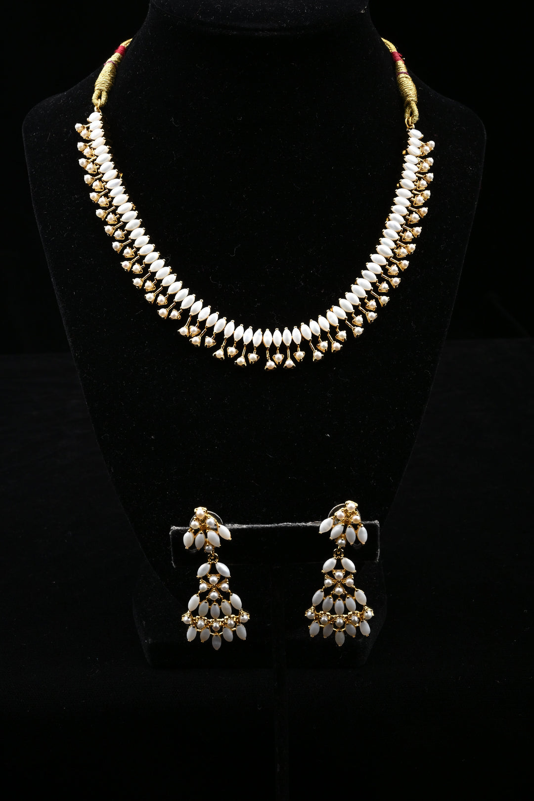 Handcrafted Natural pearl Necklace | SHOBITAM