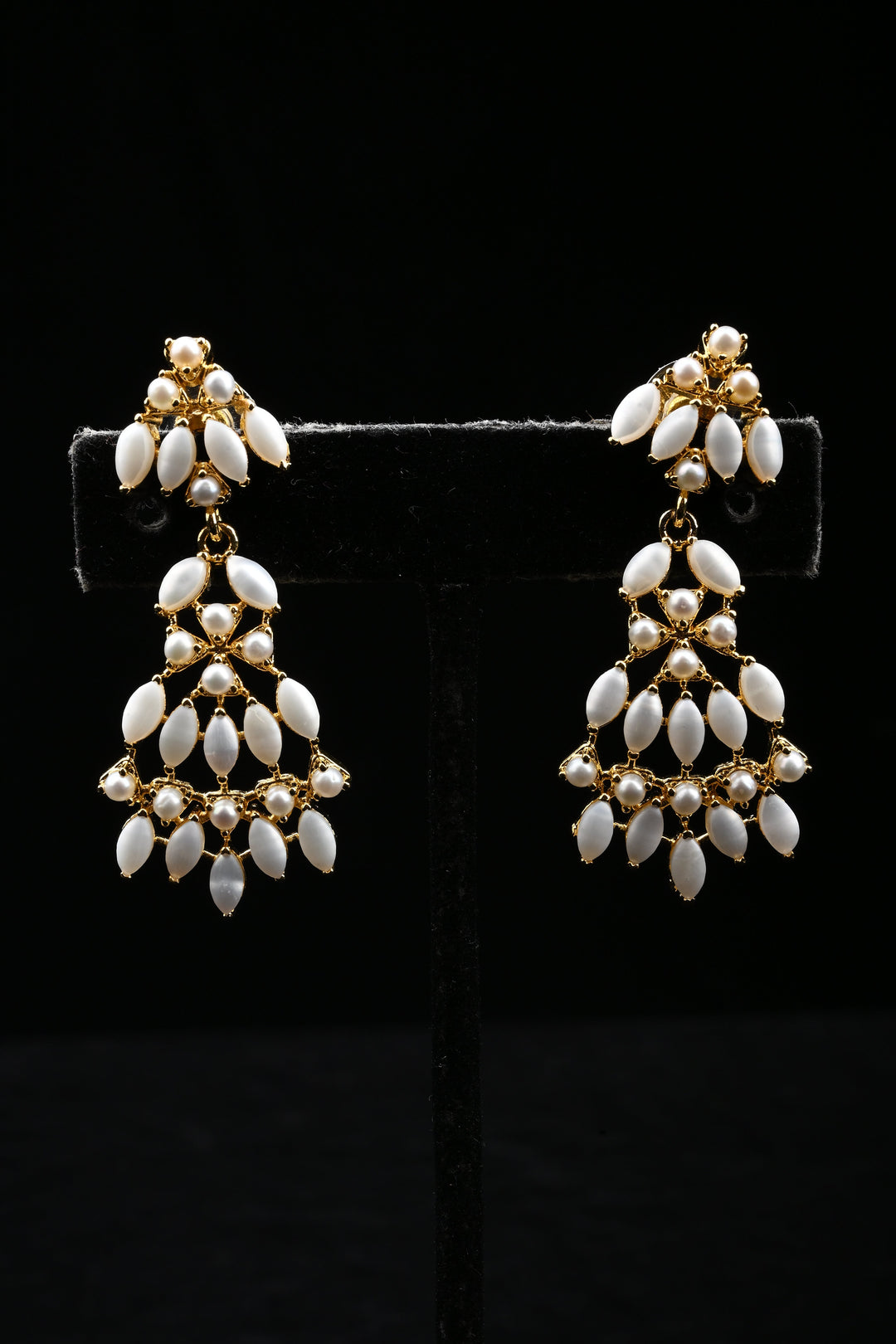 Handcrafted Natural pearl Necklace | SHOBITAM
