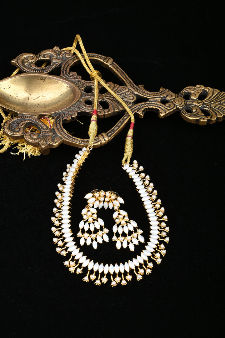 Handcrafted Natural pearl Necklace | SHOBITAM