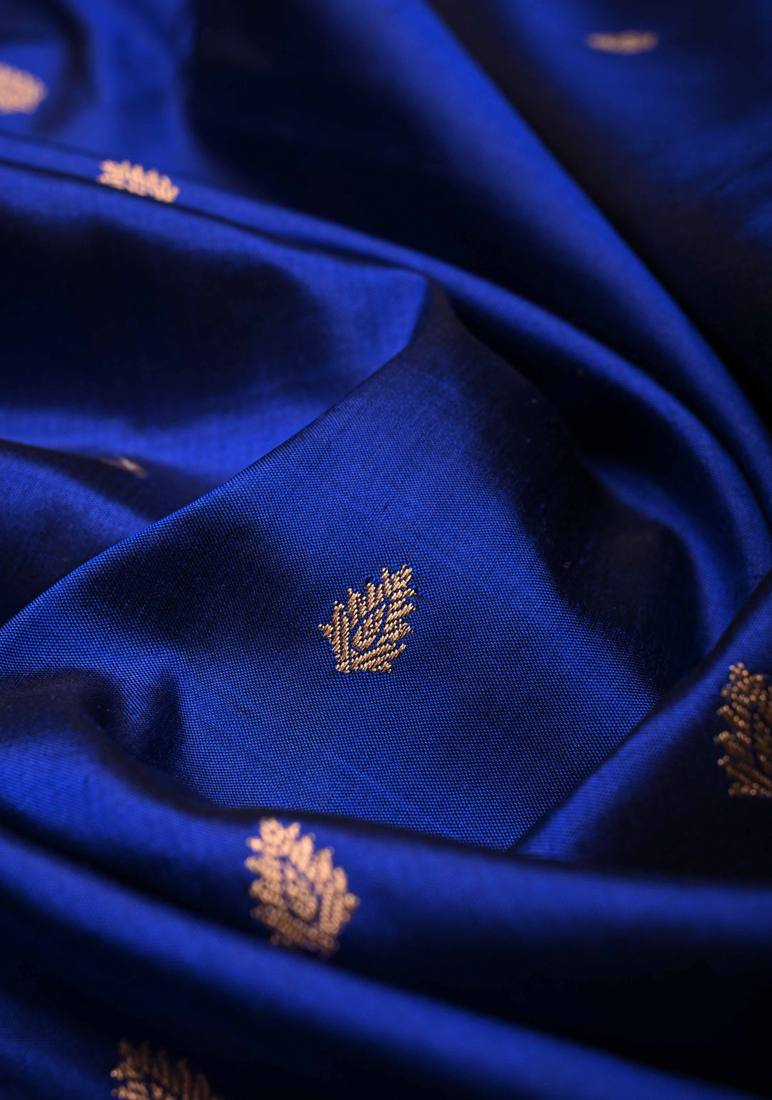 Navy Blue Banarasi Katan Silk Saree with Floral Zari Buttas and Contrast Zari Border | SILK MARK CERTIFIED | SHOBITAM