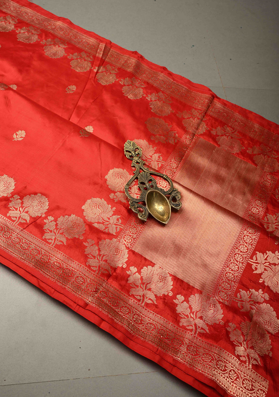 Red Banarasi Katan Silk Saree with Floral Zari Buttas and Contrast Zari Border | SILK MARK CERTIFIED | SHOBITAM