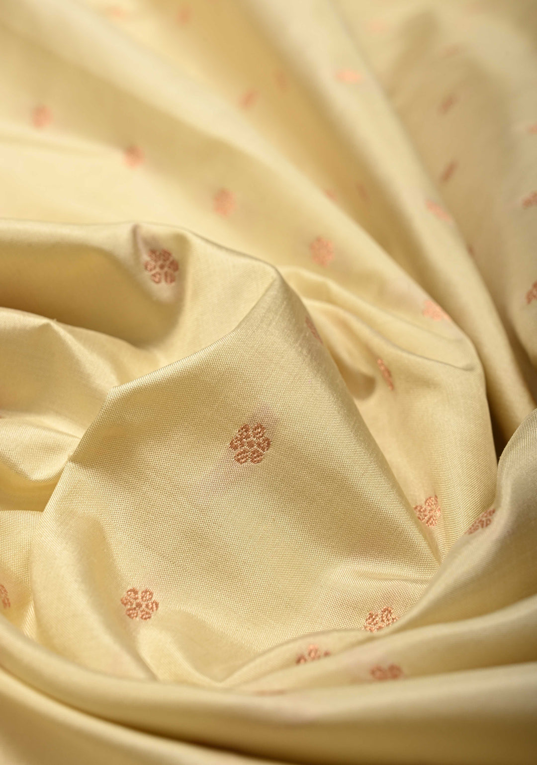 Cream Banarasi Katan Silk Saree with Chunri Zari Buttis and Contrast Zari Border | SILK MARK CERTIFIED | SHOBITAM