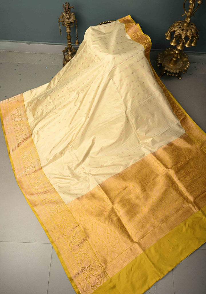Cream Banarasi Katan Silk Saree with Chunri Zari Buttis and Contrast Zari Border | SILK MARK CERTIFIED | SHOBITAM