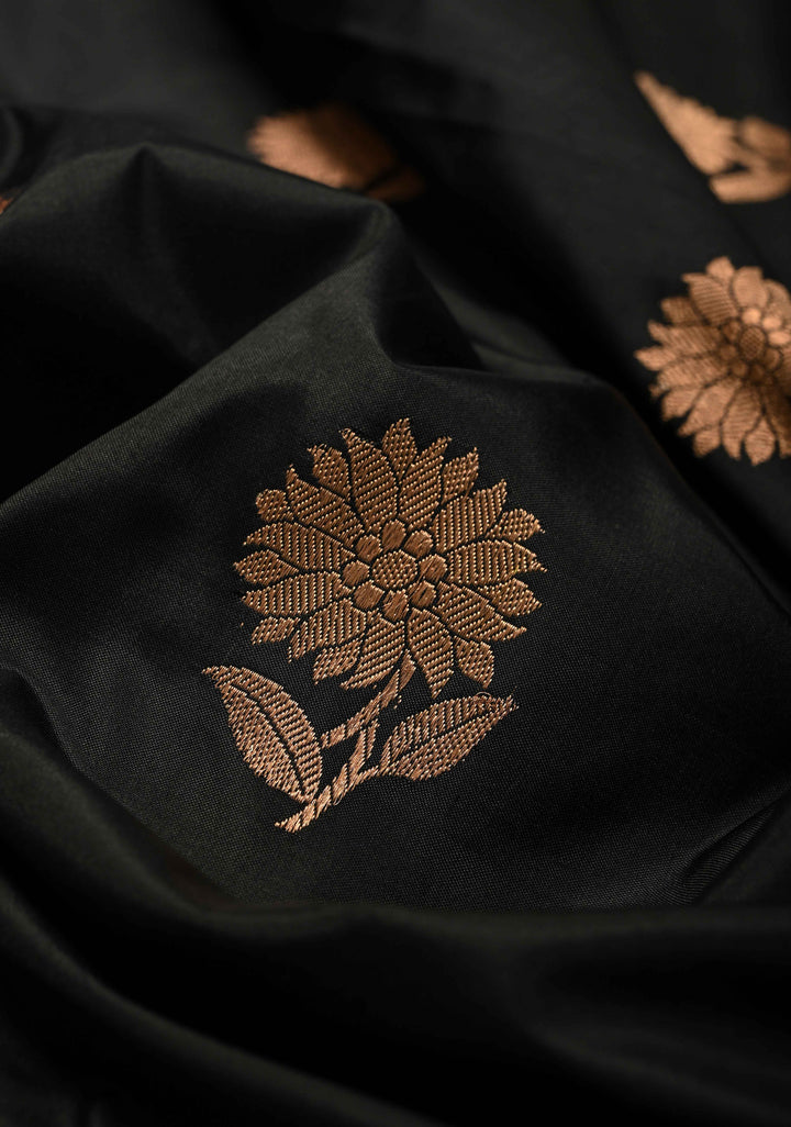 Black Banarasi katan Silk Saree with Contrast Zari Border | SILK MARK CERTIFIED | SHOBITAM