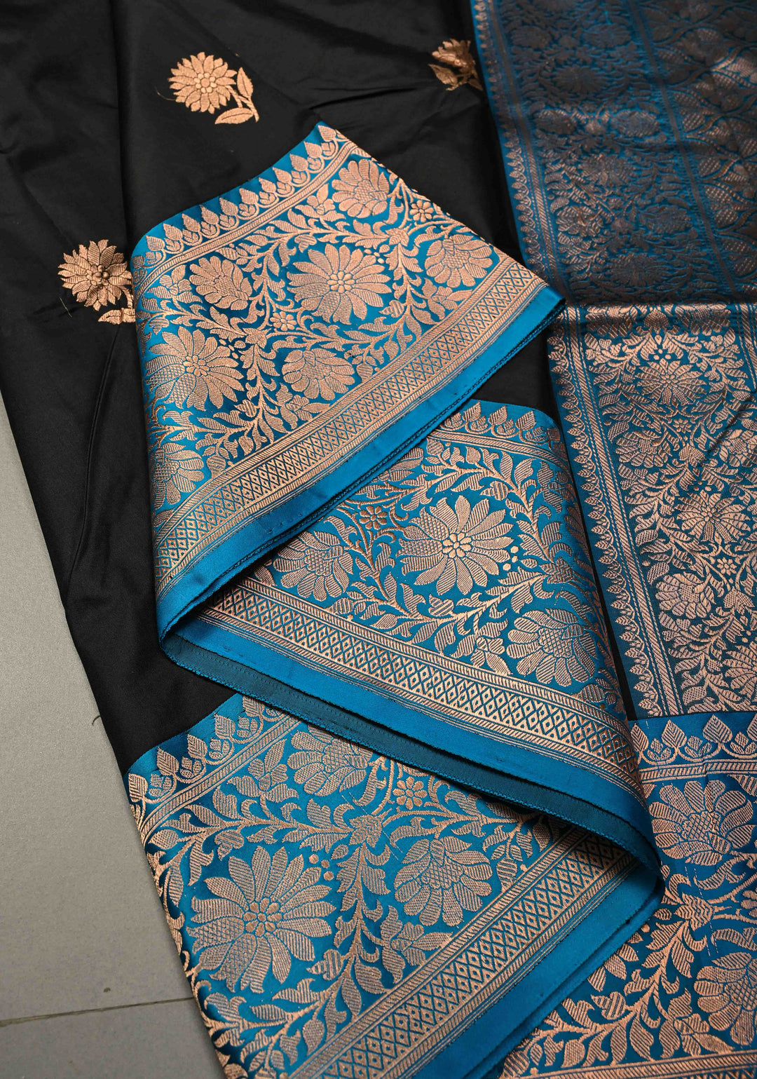 Black Banarasi katan Silk Saree with Contrast Zari Border | SILK MARK CERTIFIED | SHOBITAM