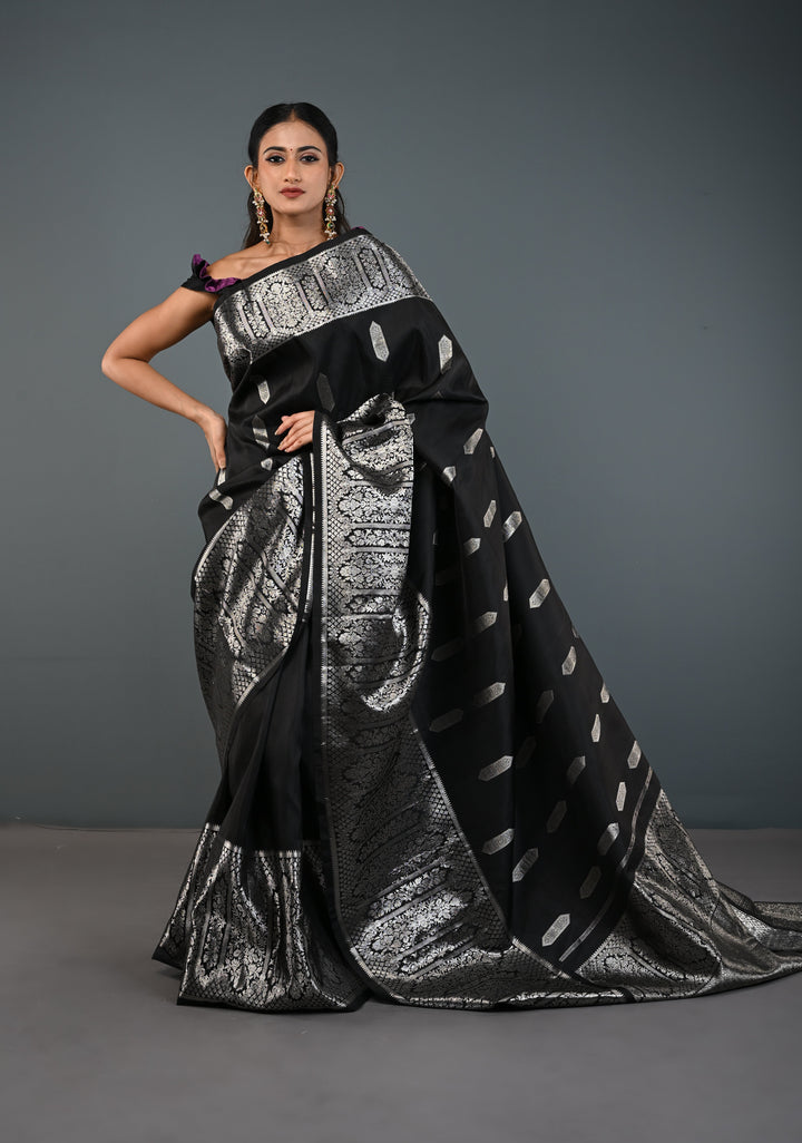 Black Gadwal Silk Saree with Silver Zari Buttas and Wide Zari JharokhaBorder | SILK MARK CERTIFIED