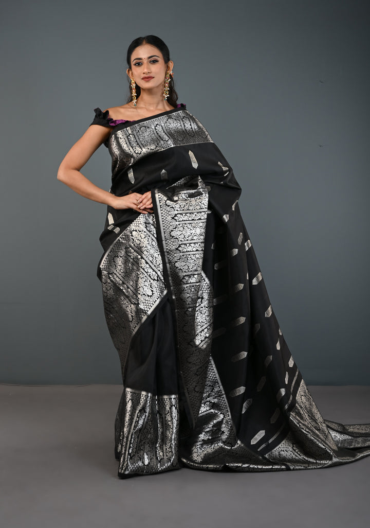 Black Gadwal Silk Saree with Silver Zari Buttas and Wide Zari JharokhaBorder | SILK MARK CERTIFIED