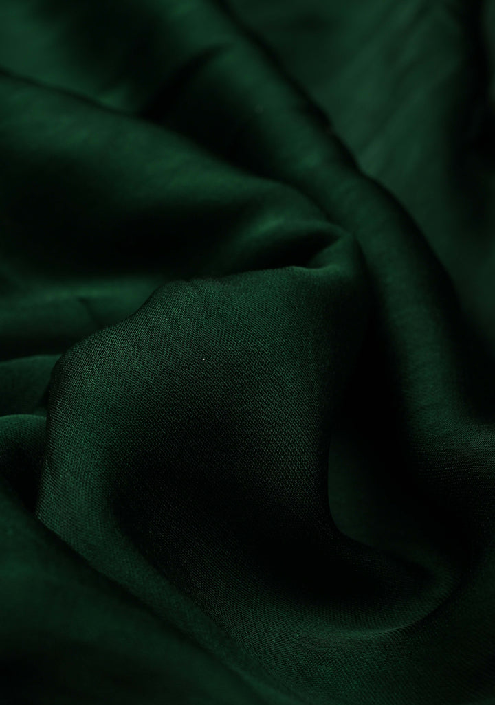 Deep Green Borderless Modal Silk Saree with Lagda Patta Crushed Tissue Pallu | SHOBITAM