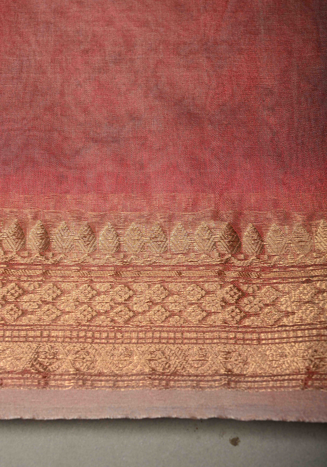 Coral Pink Pure Banarasi Organza Silk Handloom Saree with Floral Zari Buttas and Zari Border | SILK MARK CERTIFIED | SHOBITAM