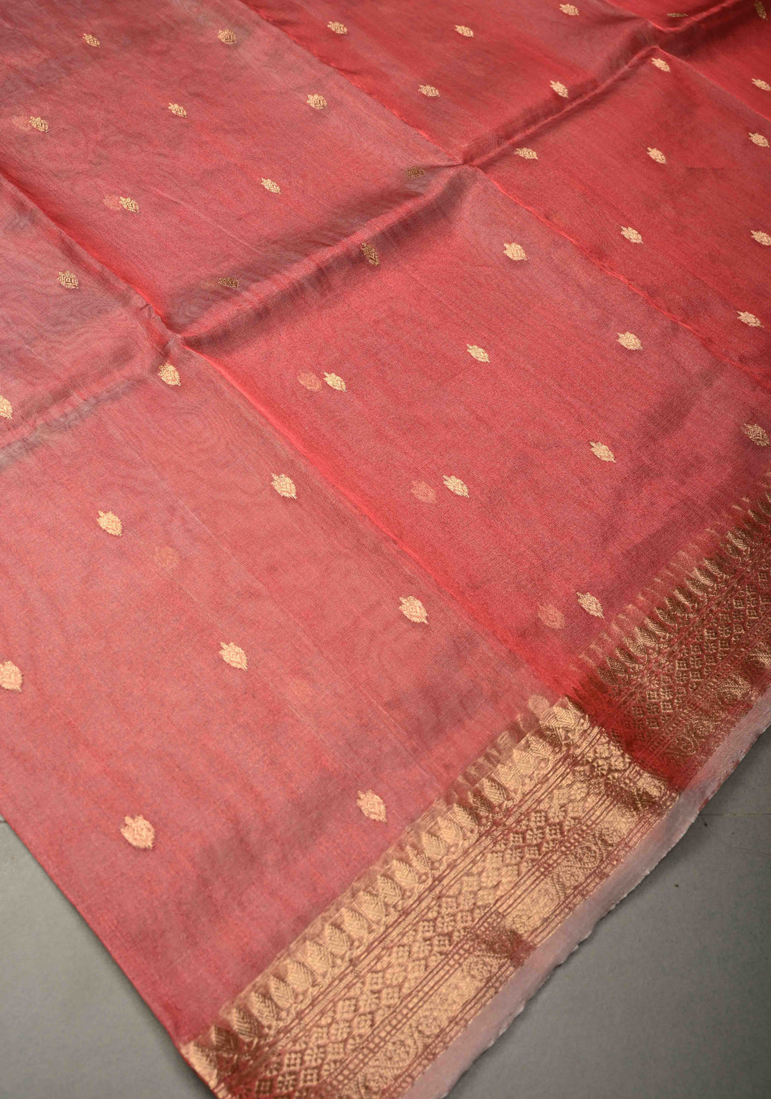 Coral Pink Pure Banarasi Organza Silk Handloom Saree with Floral Zari Buttas and Zari Border | SILK MARK CERTIFIED | SHOBITAM