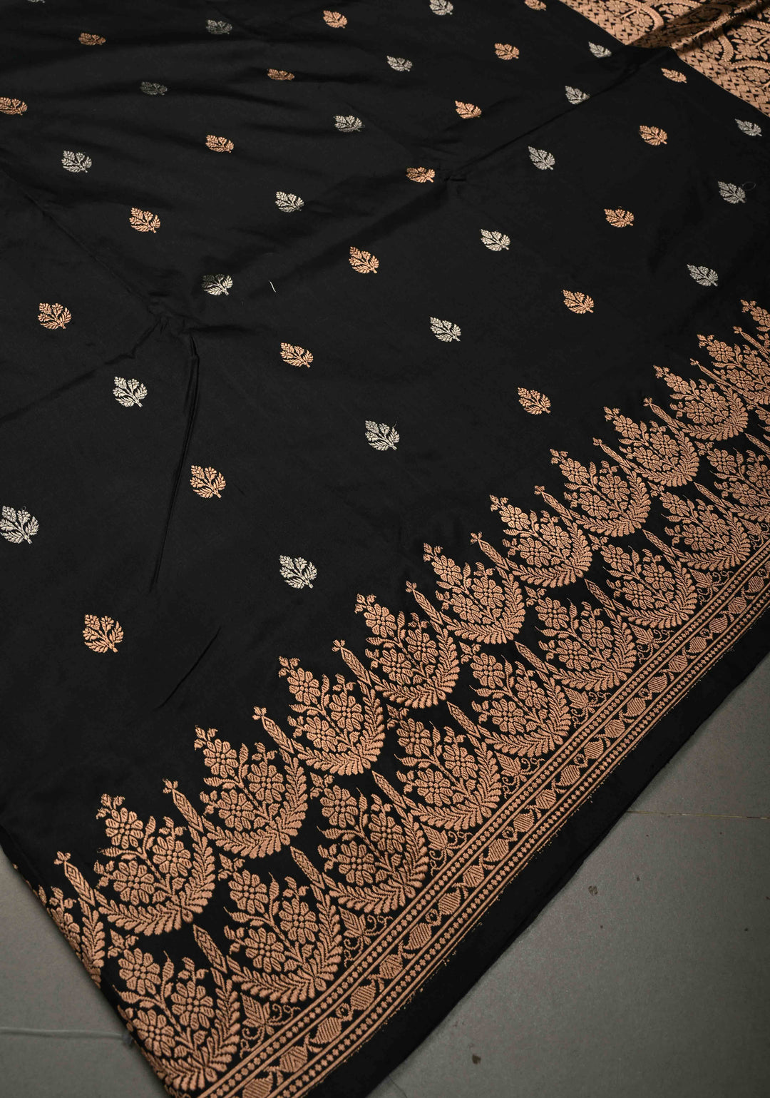 Black Katan Silk Handloom Saree with Sona Rupa Zari Buttas and Scallop Zari Border | SILK MARK CERTIFIED | SHOBITAM