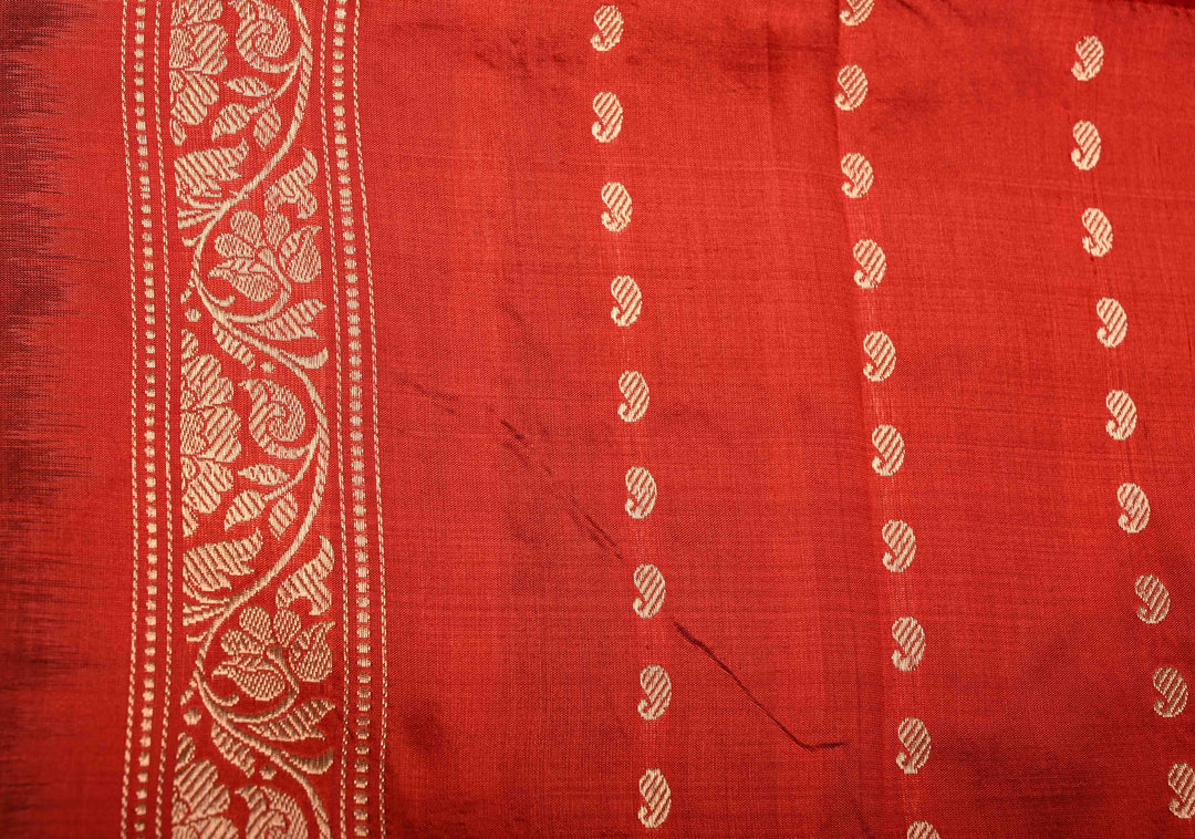 Maroon Katan Silk Handloom Saree with Chunri Buttis and Contrast Zari Border | SILK MARK CERTIFIED | SHOBITAM