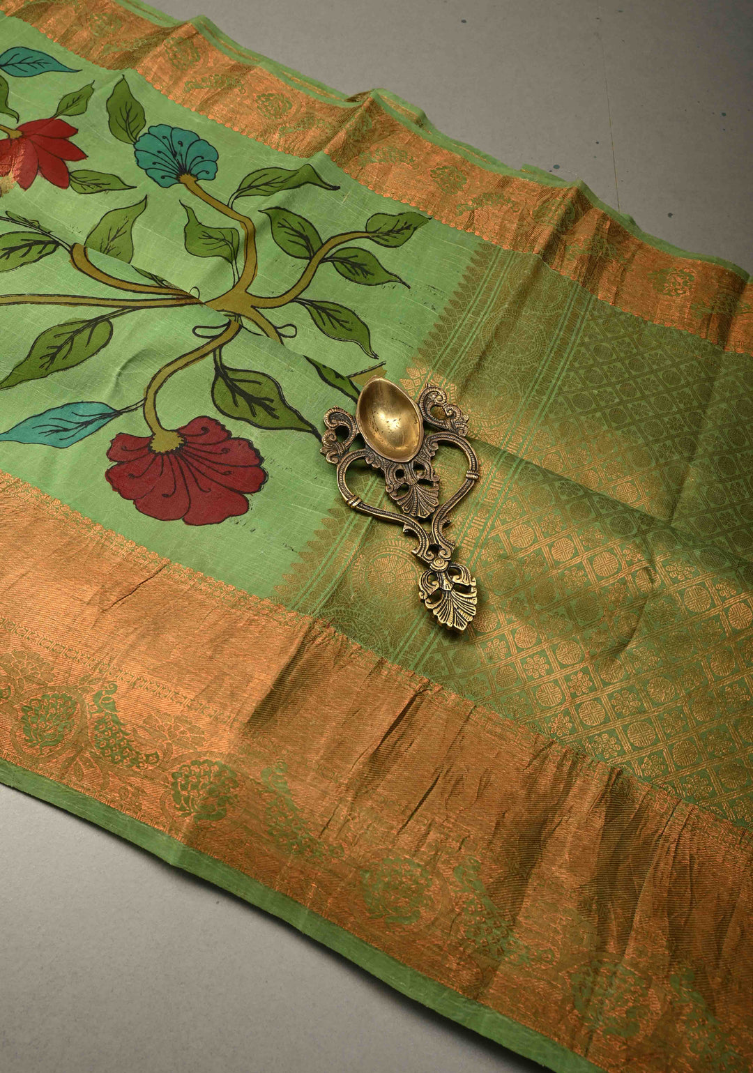 Floral Theme :  Pastel Green Kalamkari on Pure Kanjivaram Silk Saree with Contrast Zari Border | SILK MARK CERTIFIED | SHOBITAM