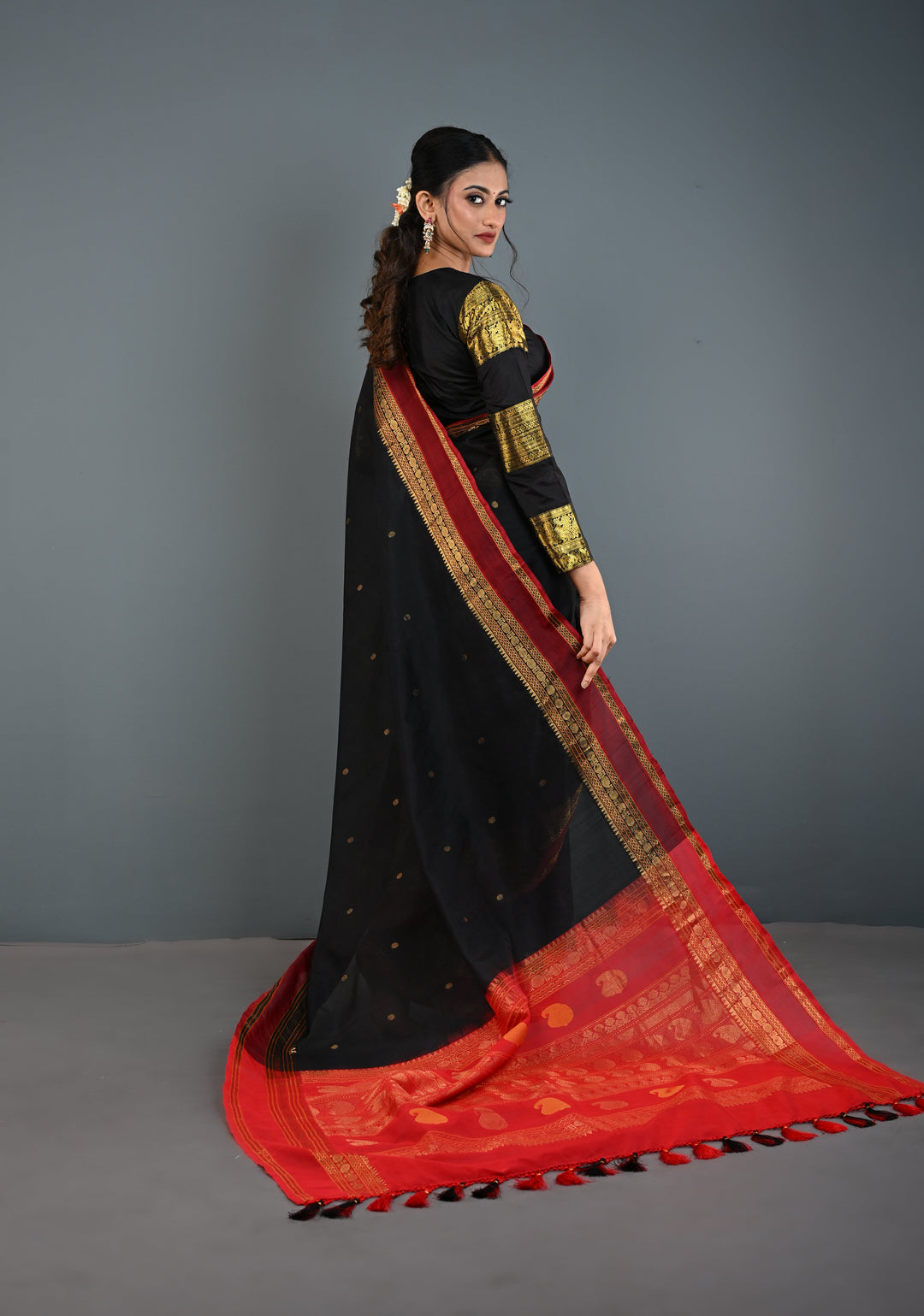 Preorder : Black Kanchi Silk Cotton Handloom Saree with Polka Buttas and Contrast Zari Border