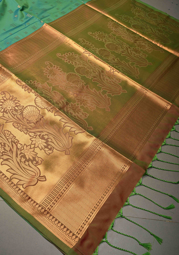 Green Dual tone Kanchi Semi Silk Saree with Zari Buttas and Mandala Motifs on Zari Border | SHOBITAM