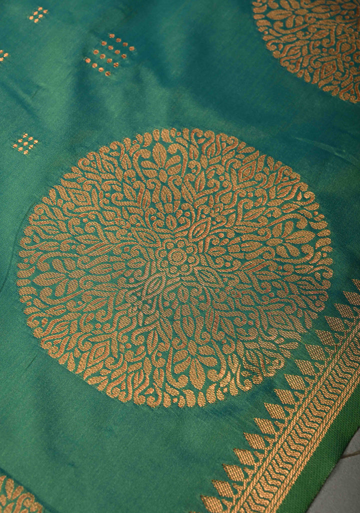 Green Dual tone Kanchi Semi Silk Saree with Zari Buttas and Mandala Motifs on Zari Border | SHOBITAM