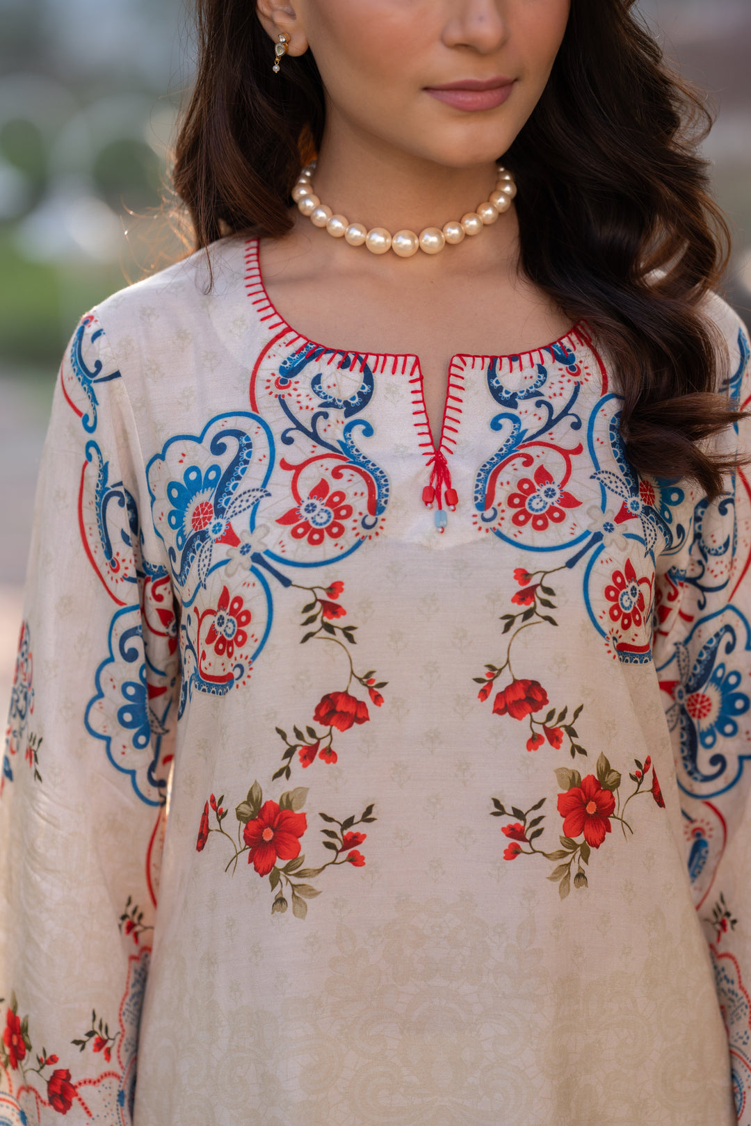 Ivory With Blue and Red Garland Print Muslin Kurta Set - SET OF-2 | SHOBITAM