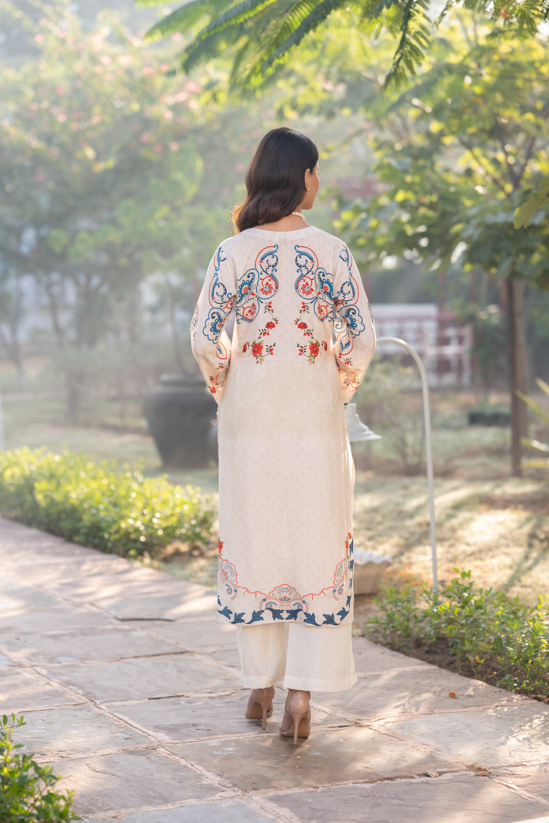 Ivory With Blue and Red Garland Print Muslin Kurta Set - SET OF-2 | SHOBITAM