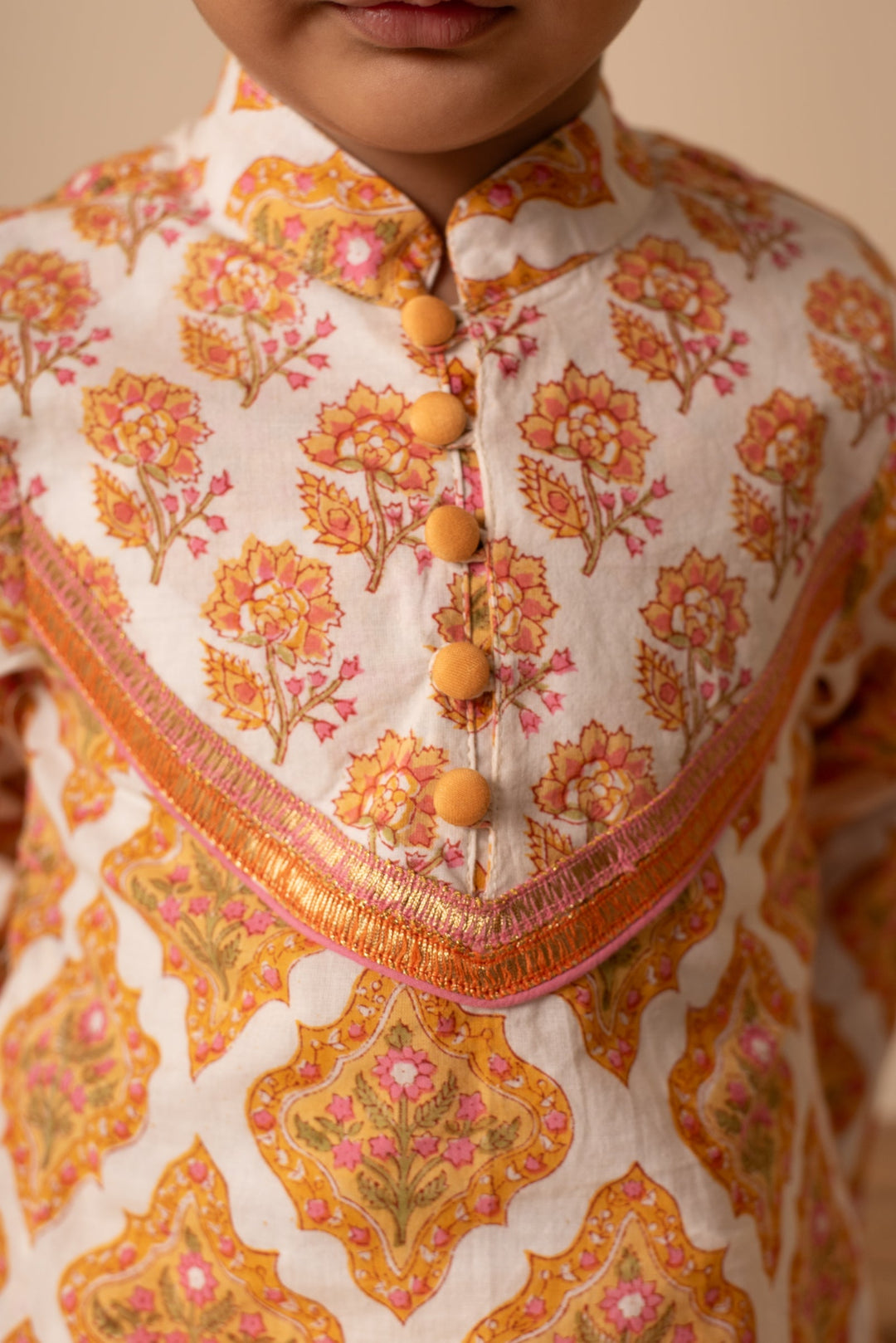 Chandan Kurta Set | SHOBITAM