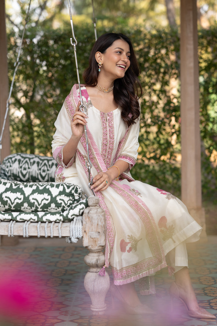 Off white with pink Mughal block print chanderi suit- SET OF-3 | SHOBITAM
