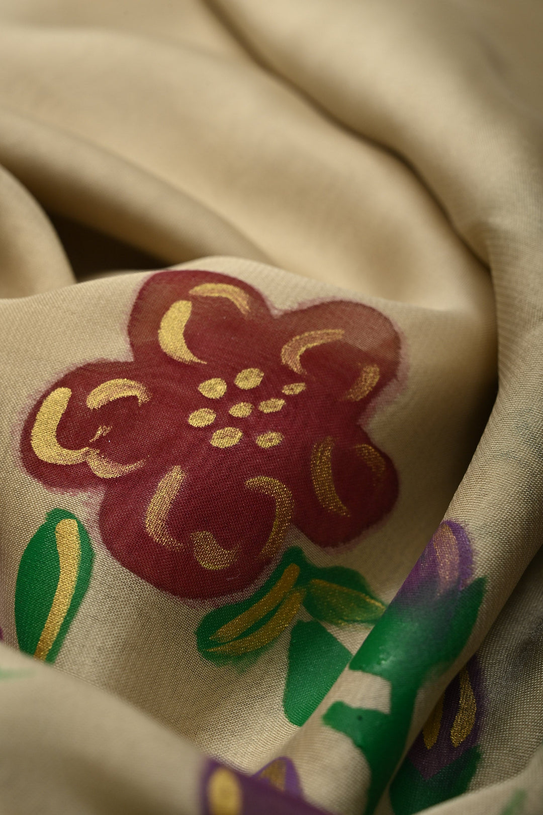 Cream Shimmer Georgette Saree with Floral Blooming  Handpainted on Pallu, No Blouse Piece | SHOBITAM