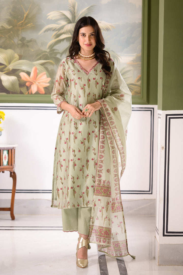 Green Daisy Suit Set with thread scallope Work in Neck and Pant-SET OF-3 | SHOBITAM
