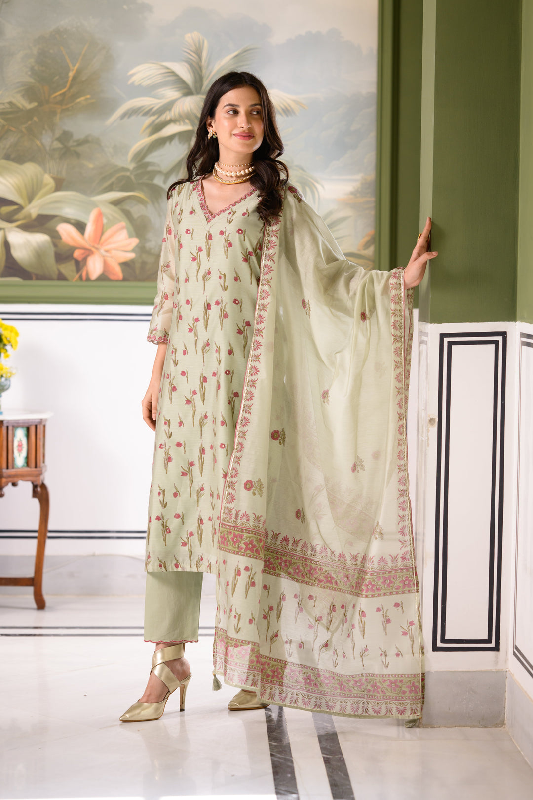 Green Daisy Suit Set with thread scallope Work in Neck and Pant-SET OF-3 | SHOBITAM