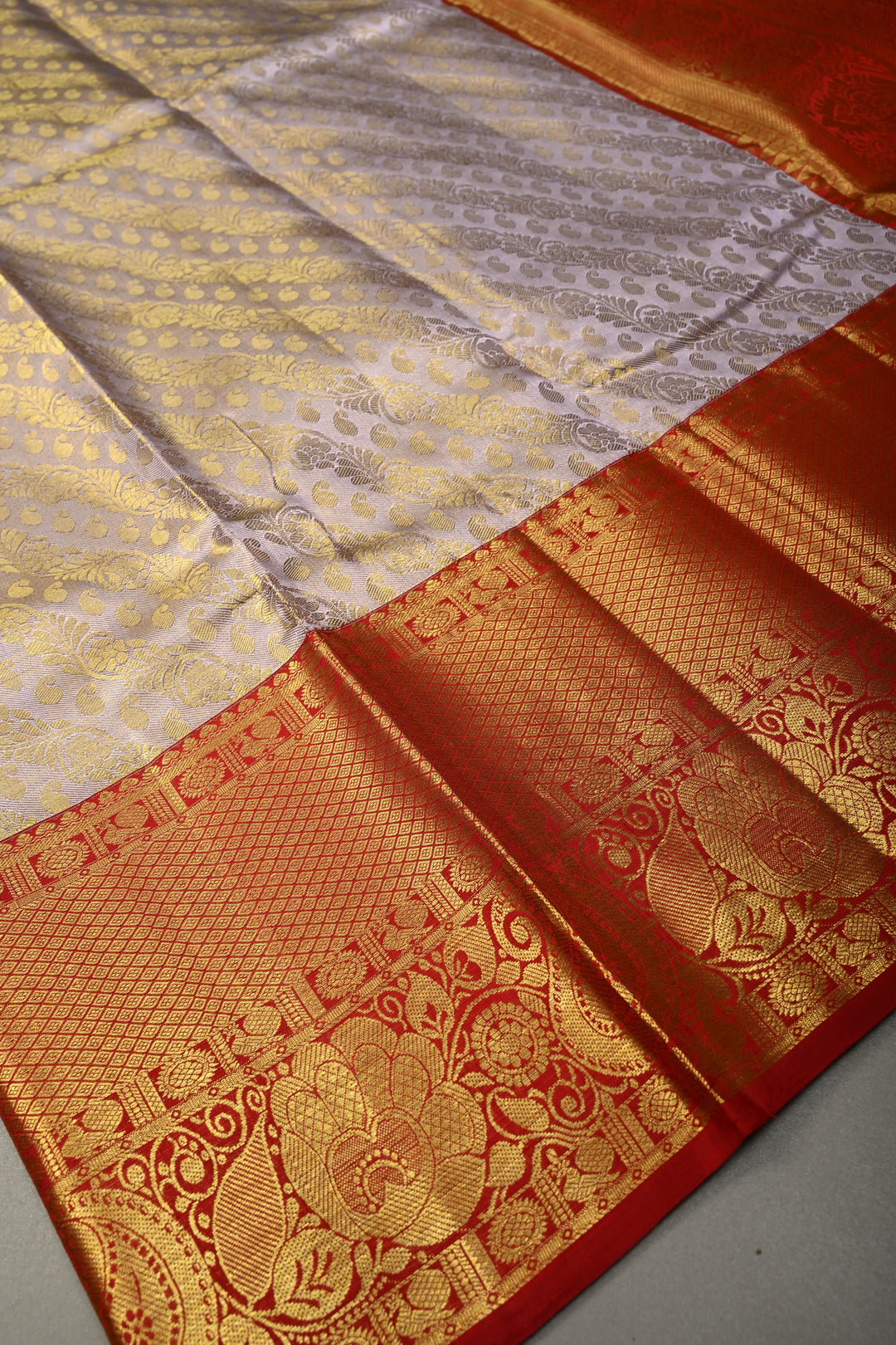 Dusty Lavender Pure Kanjivaram Tissue Silk Saree with Floral Leheria Brocade and Contrast Zari Border | SILK MARK CERTIFIED | SHOBITAM