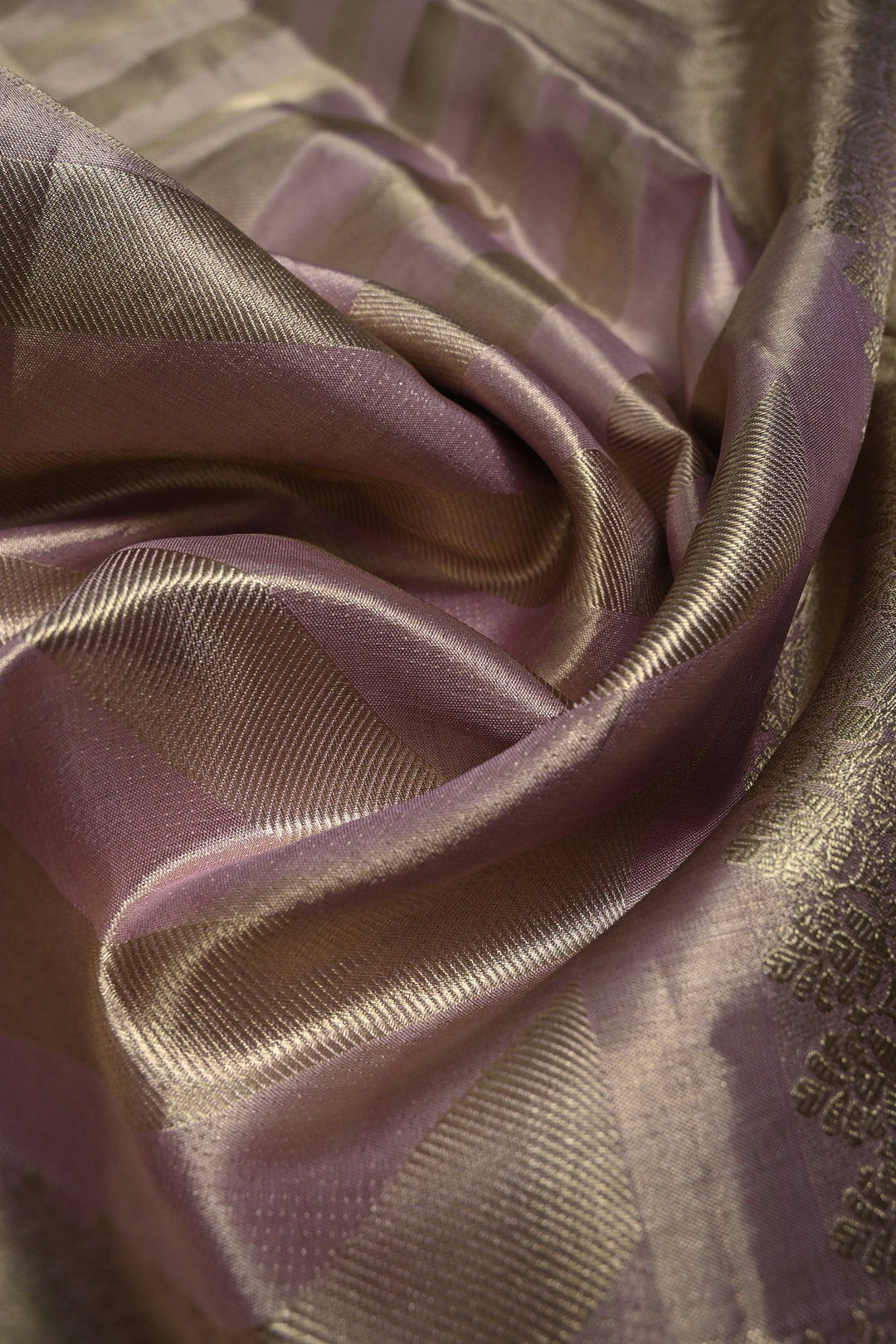 Lavender Pure Kanjivaram Tissue Silk Saree with  Leheria Design and Zari Border | SILK MARK CERTIFIED