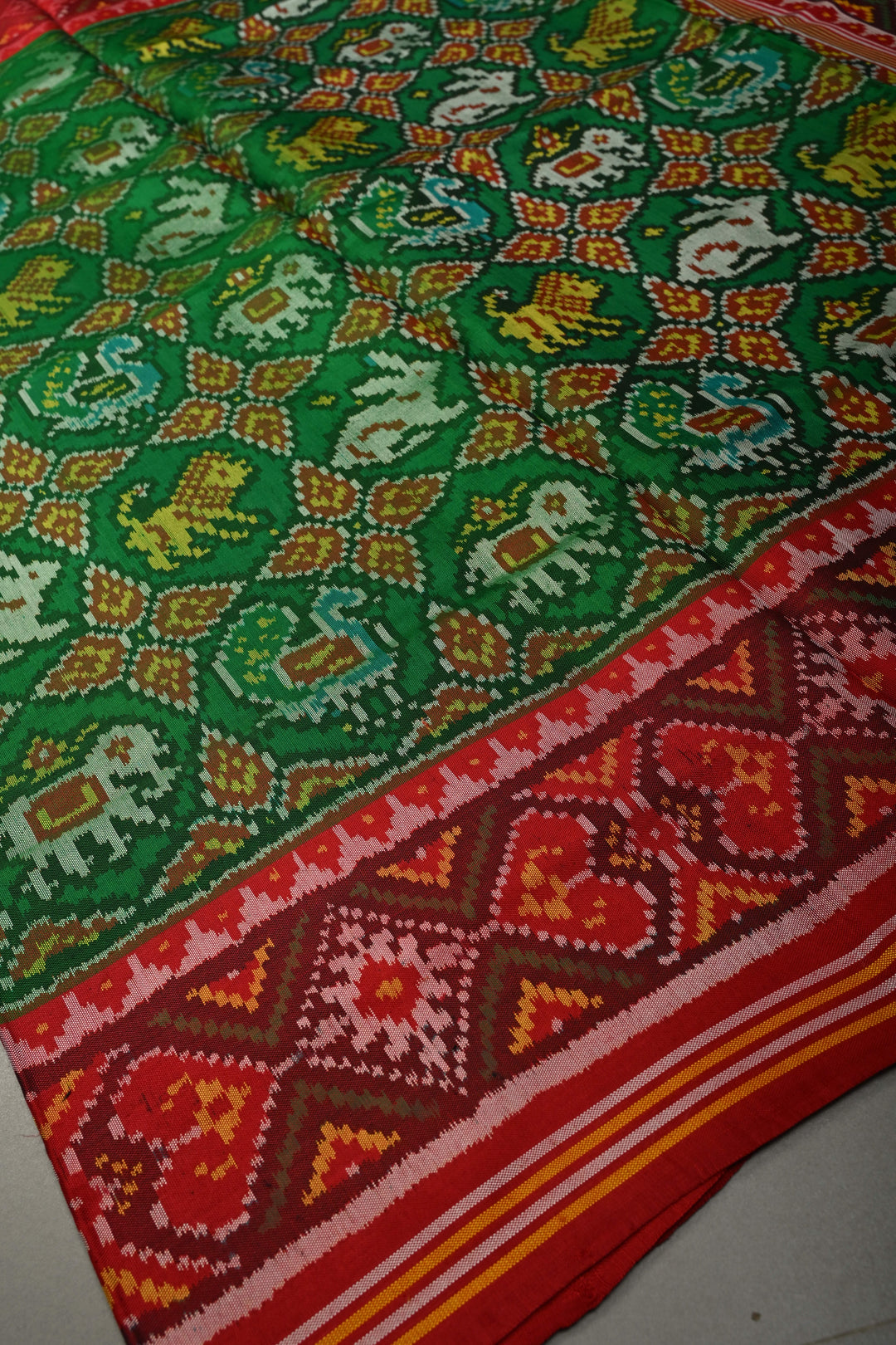 Emerald Green Single Ikkat Authentic Patan Patola Saree In Pure Silk Handloom | SILK MARK CERTIFIED | SHOBITAM