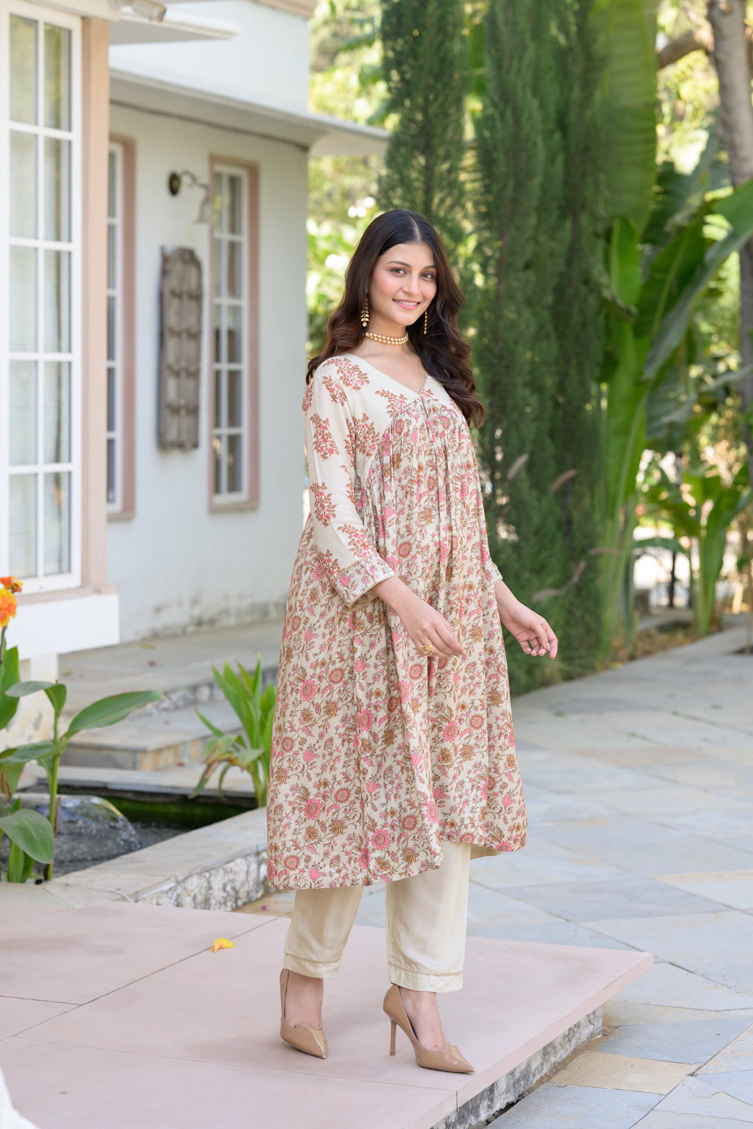 Beige With Pink Buti and Jaal Nyra cut Muslin Kurta Set - SET OF-2 | SHOBITAM