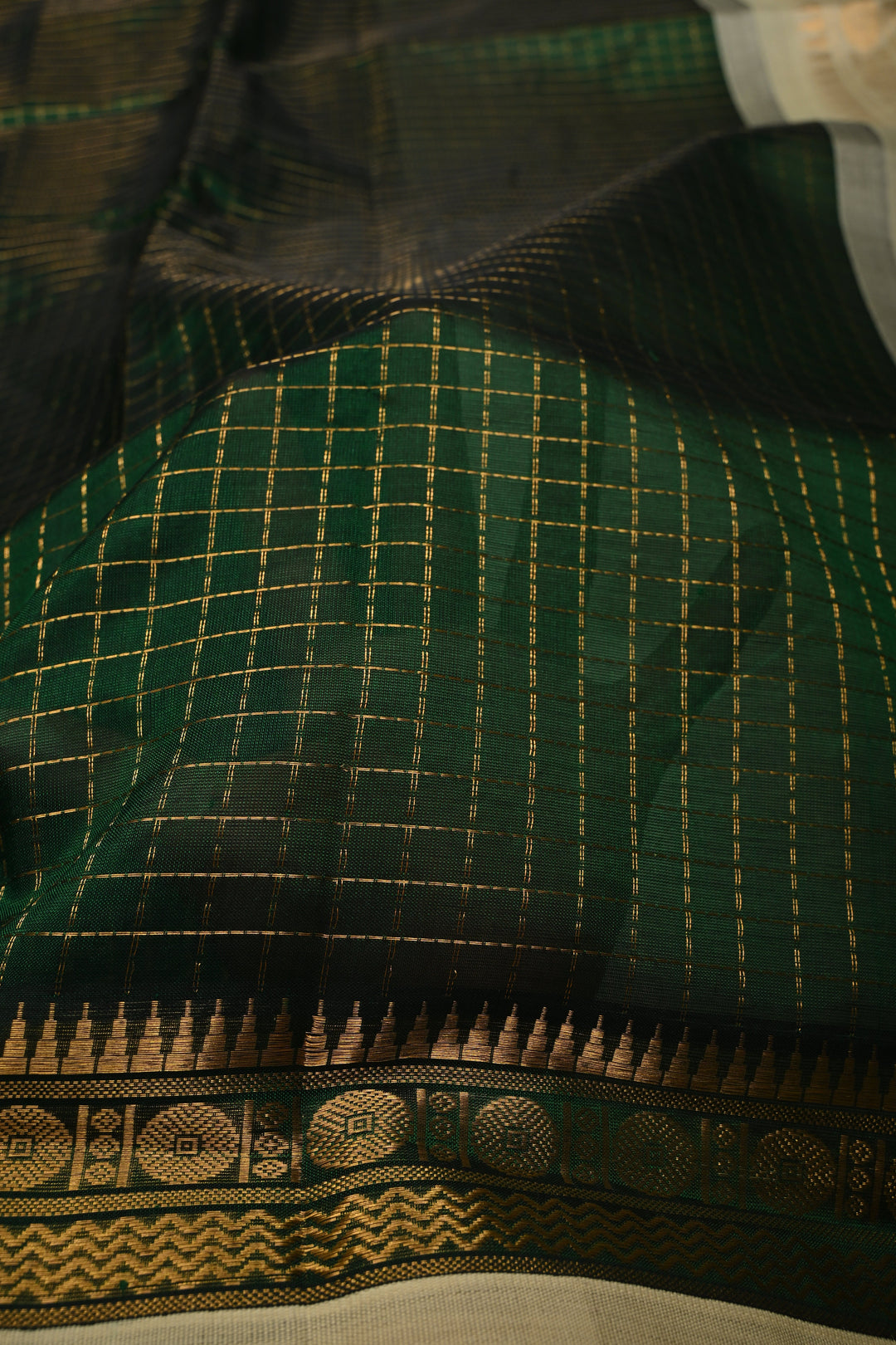 Forest Green Kanchi Silk Cotton Handloom Saree with Zari Checks Pattern and Contrast Zari Border | SHOBITAM