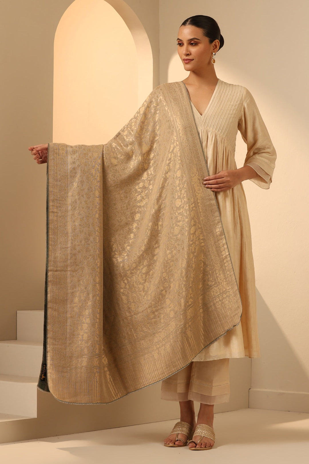 Natasha Cashmere Shawl for Men & Women | SHOBITAM