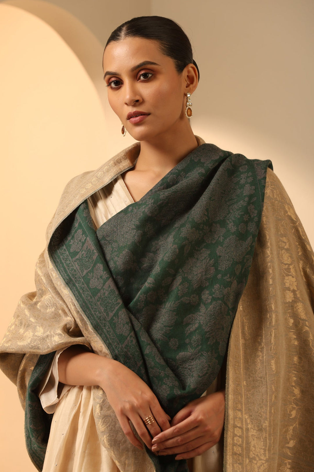 Natasha Cashmere Shawl for Men & Women | SHOBITAM