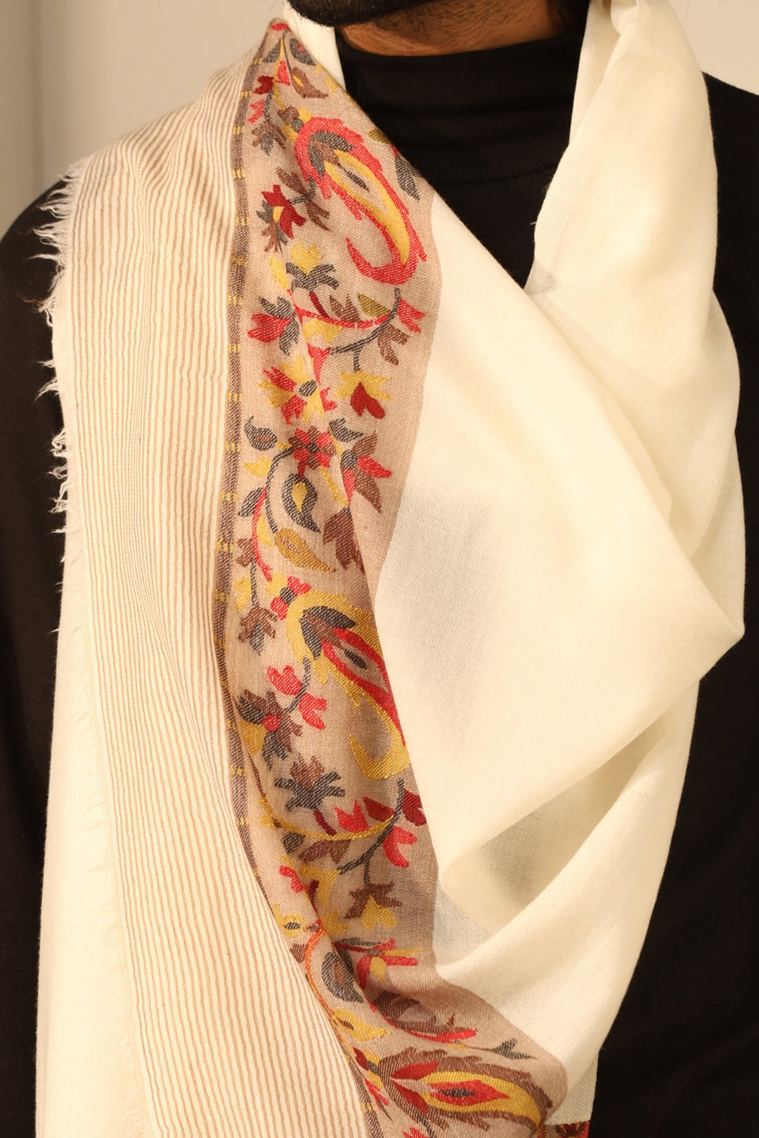 Mahesh: Offwhite Cashmere Stole | SHOBITAM