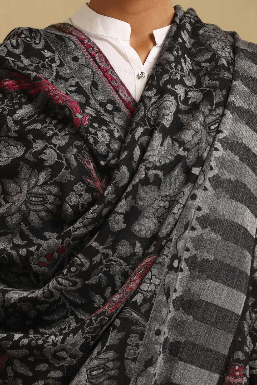 Black Cashmere Fine Wool Stole