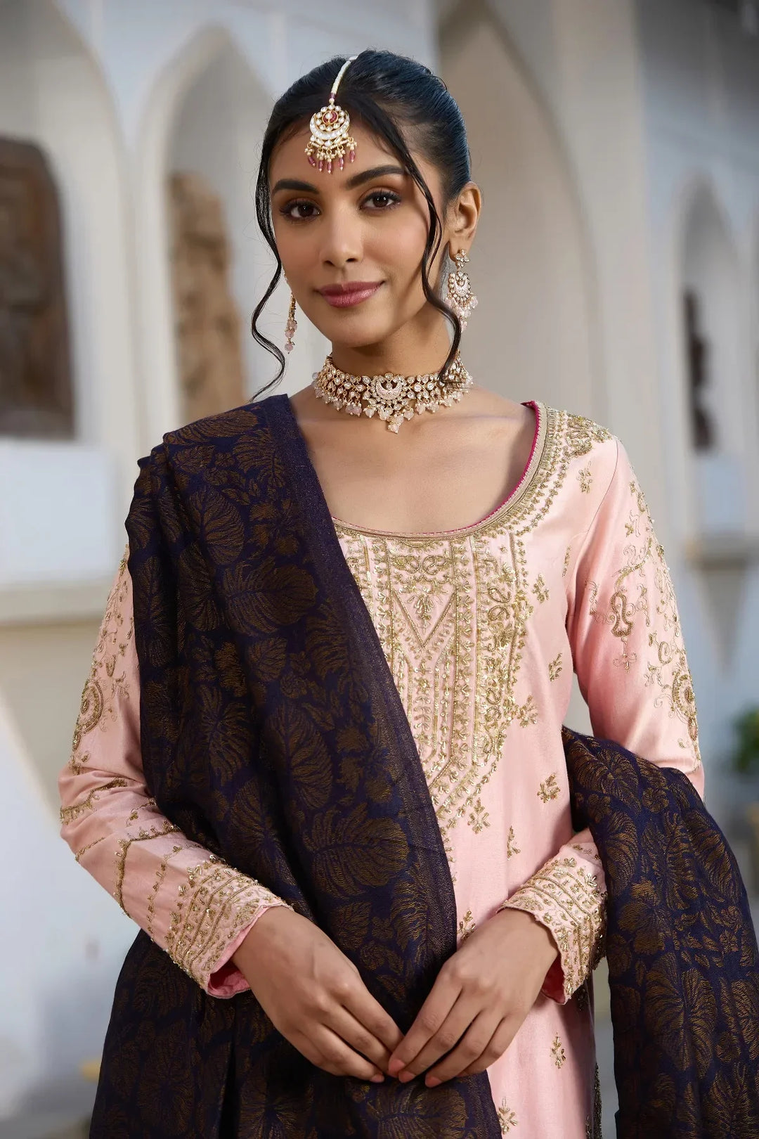 Oviya Cashmere Fine Wool Shawl for Men & Women | SHOBITAM